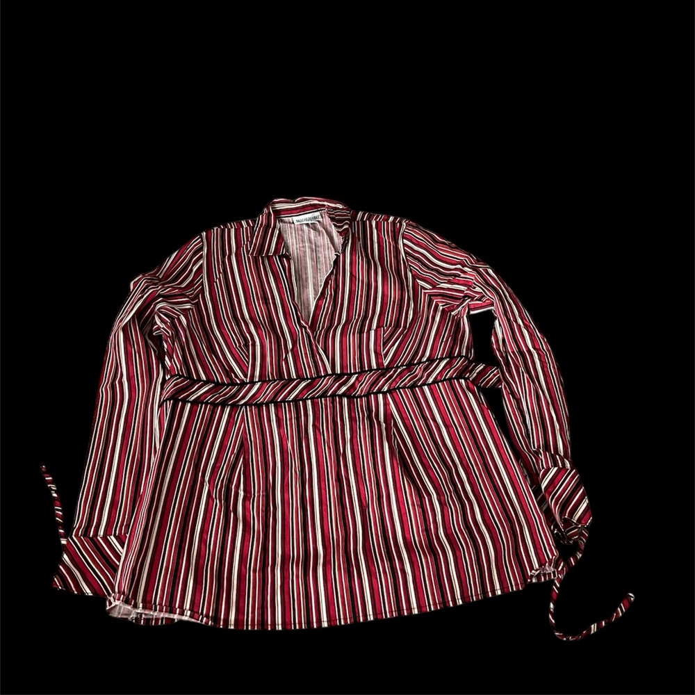 🔻MOTHERHOOD MATERNITY: Women’s L, red-multicolor stripe v-neck blouse🔻